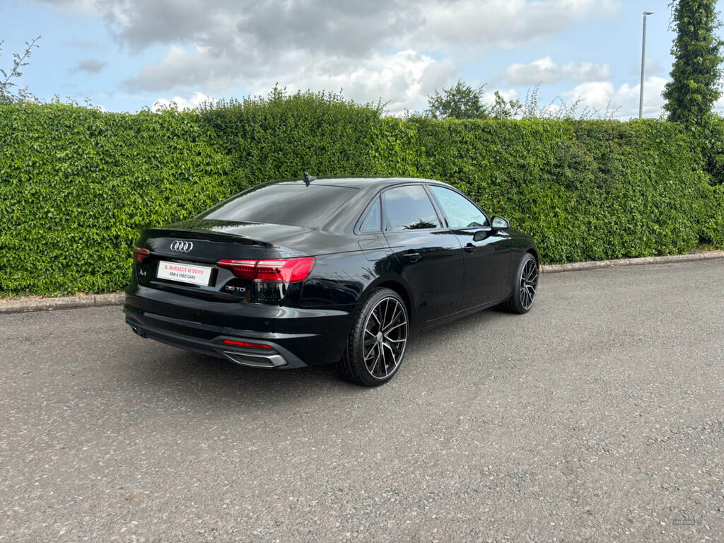 Audi A4 35 Tdi Technik S Tronic Black #2