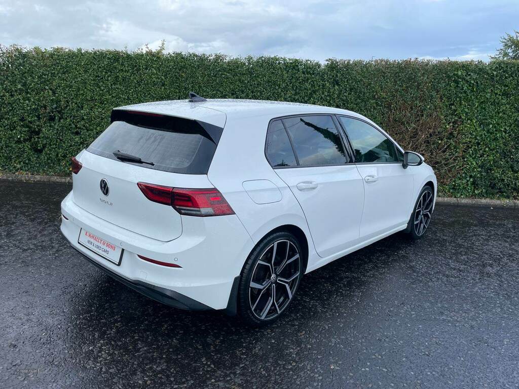 Volkswagen Golf 2.0 Tdi Life Dsg UIB305 White #5