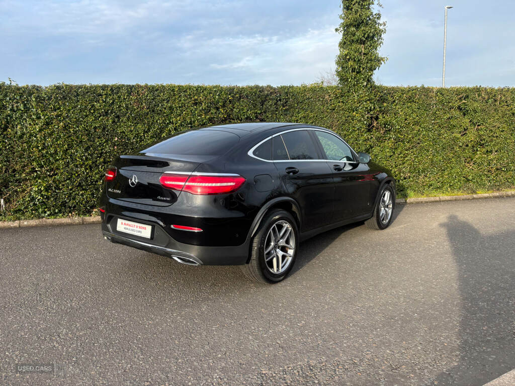 Mercedes-Benz GLC Class Glc 220D 4Matic Amg Line 9G-tronic LP19MYJ Black #2