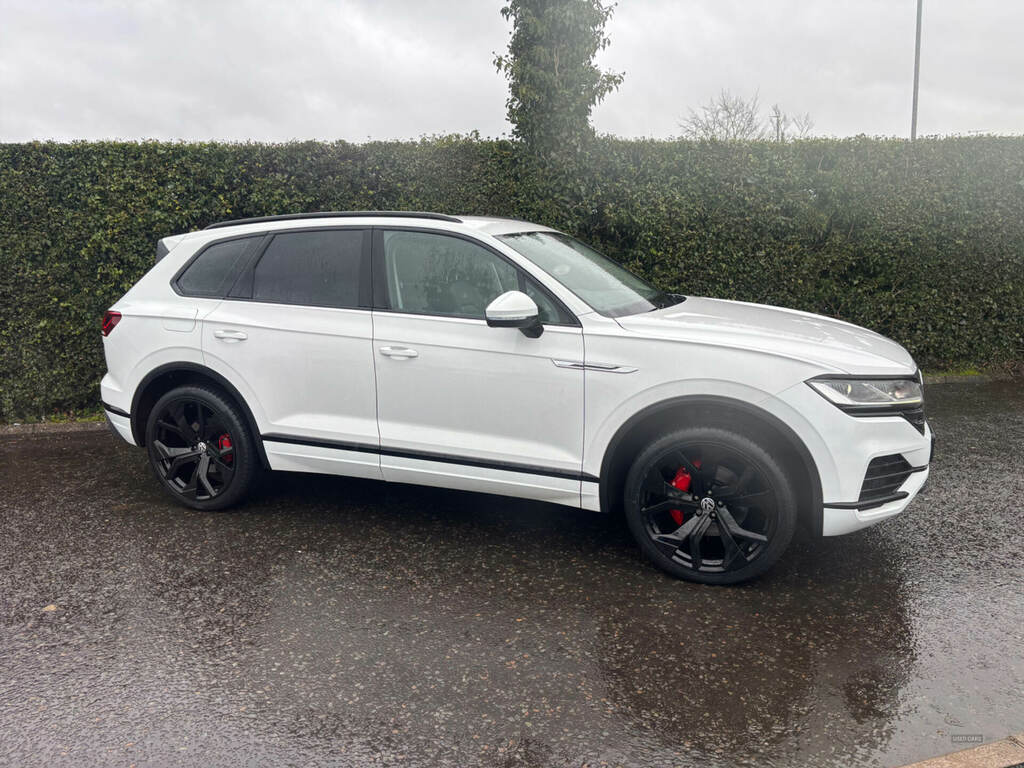 Volkswagen Touareg 3.0 V6 Tdi 4Motion Sel Tip White