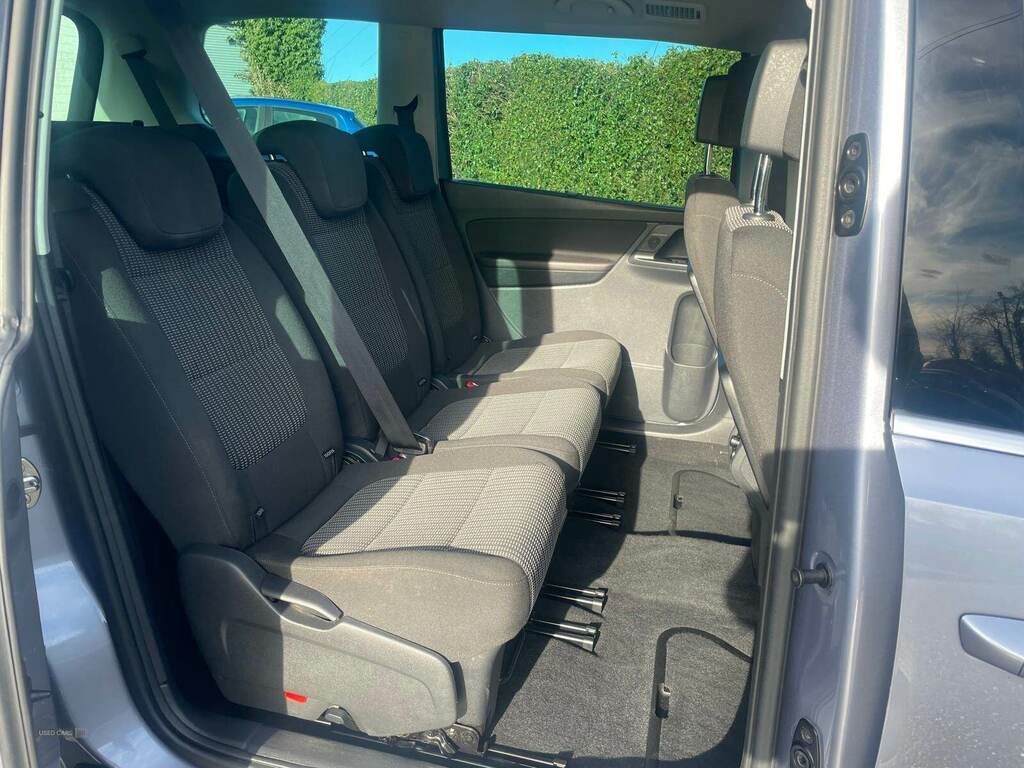 Seat Alhambra 2.0 Tdi Cr Se 150 Dsg Silver #4