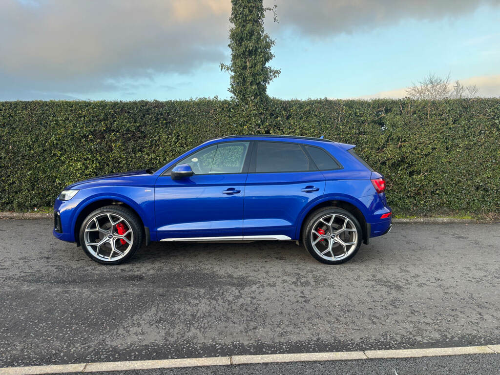 Audi Q5 40 Tdi Quattro S Line S Tronic RF72TFV Blue #4