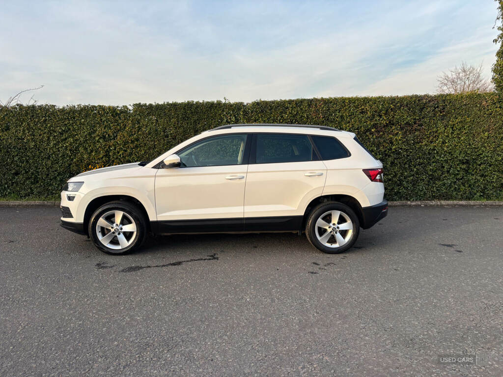 Skoda Karoq 1.6 Tdi Se YY68HZE White #4