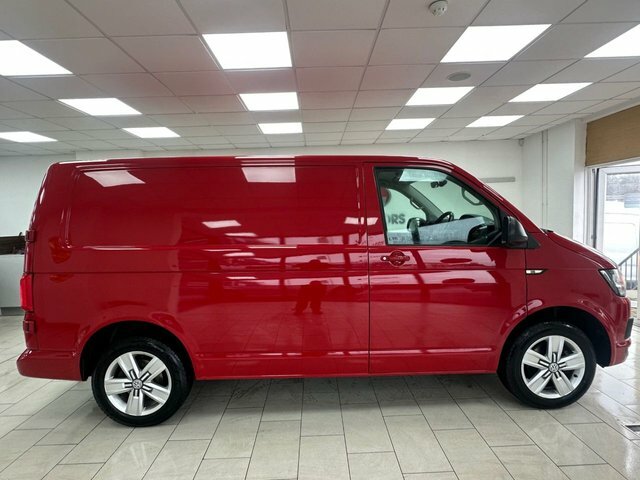 Volkswagen Transporter 2.0 Tdi T32 Bluemotion Tech Highline Panel Van RA65YXP Red #2