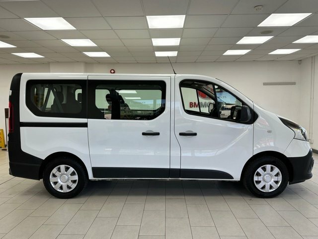 Renault Trafic 1.6 Dci 27 Business Minibus Double Cab MH19KCA White #2
