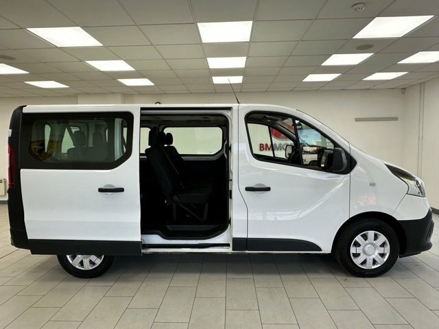Renault Trafic 1.6 Dci 27 Business Minibus Double Cab MH19KCA White #5