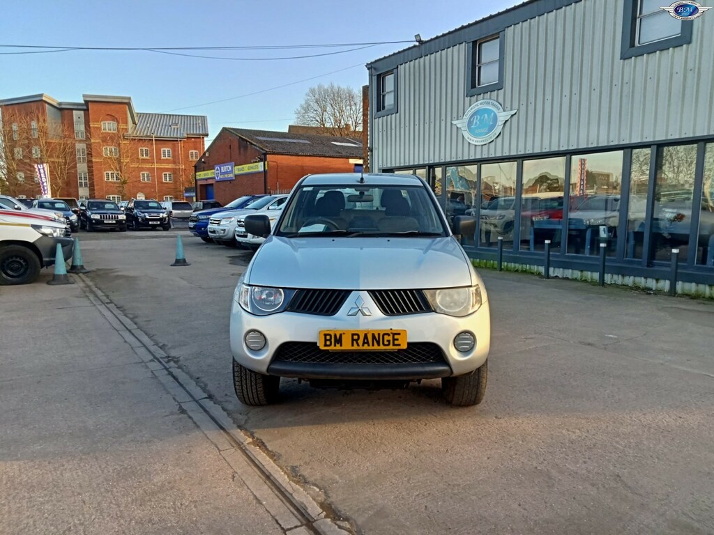 Mitsubishi L200 2.5 Di-d 4Work 2010 Silver #3