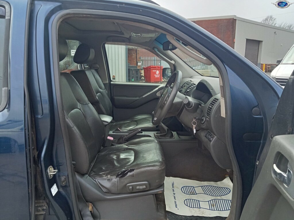 Nissan Navara Dci Se Grey #14