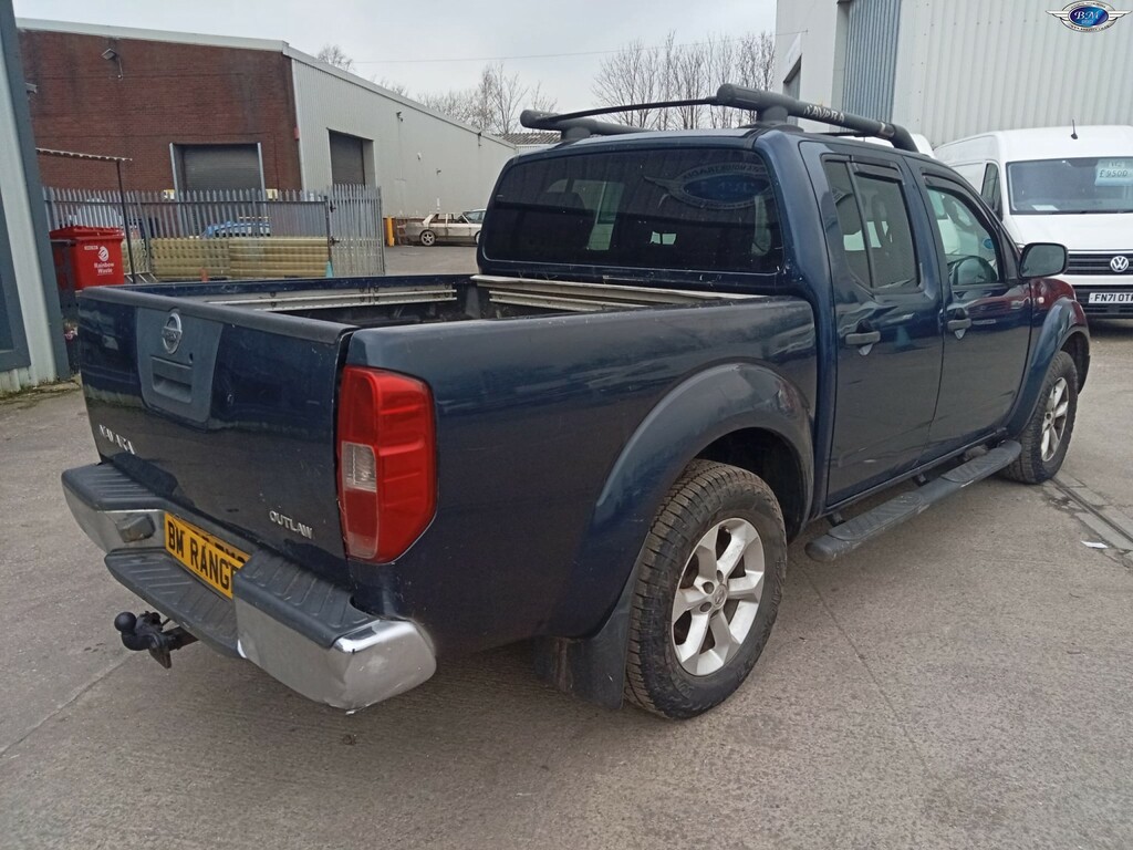 Nissan Navara Dci Se Grey #7