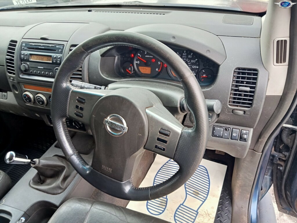 Nissan Navara Dci Se Grey #10