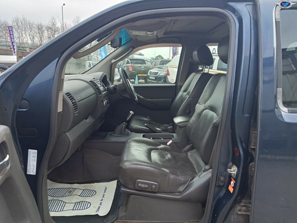 Nissan Navara Dci Se Grey #17