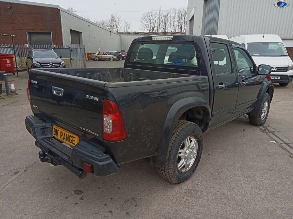 Isuzu Rodeo Pickup Silver #7