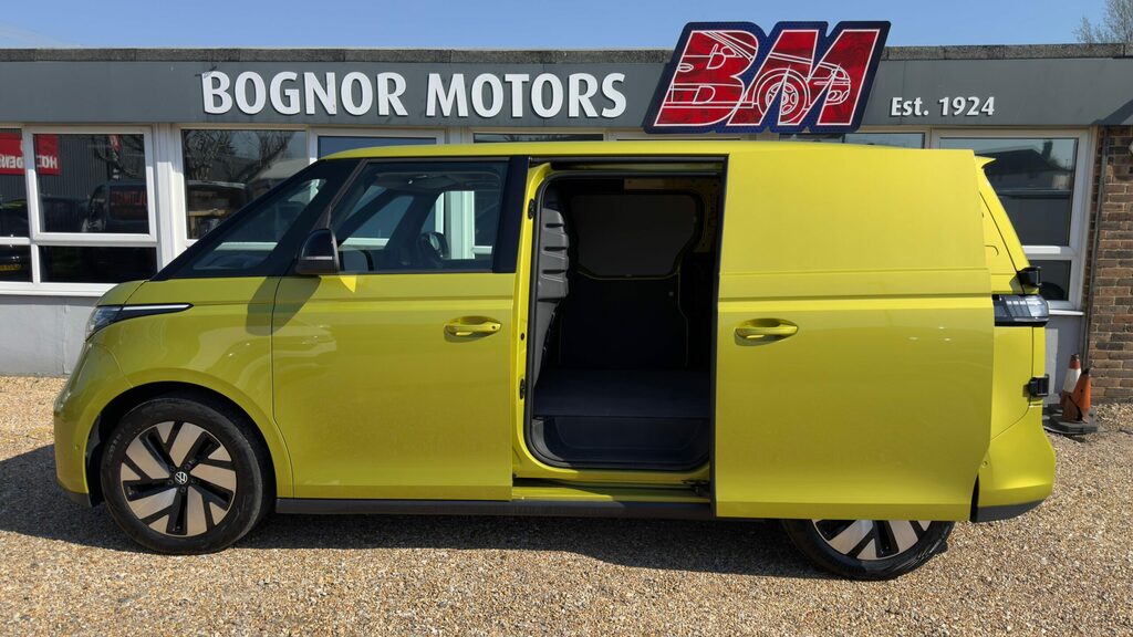 Volkswagen ID.Buzz Commerce Plus RO23GWJ Yellow #3