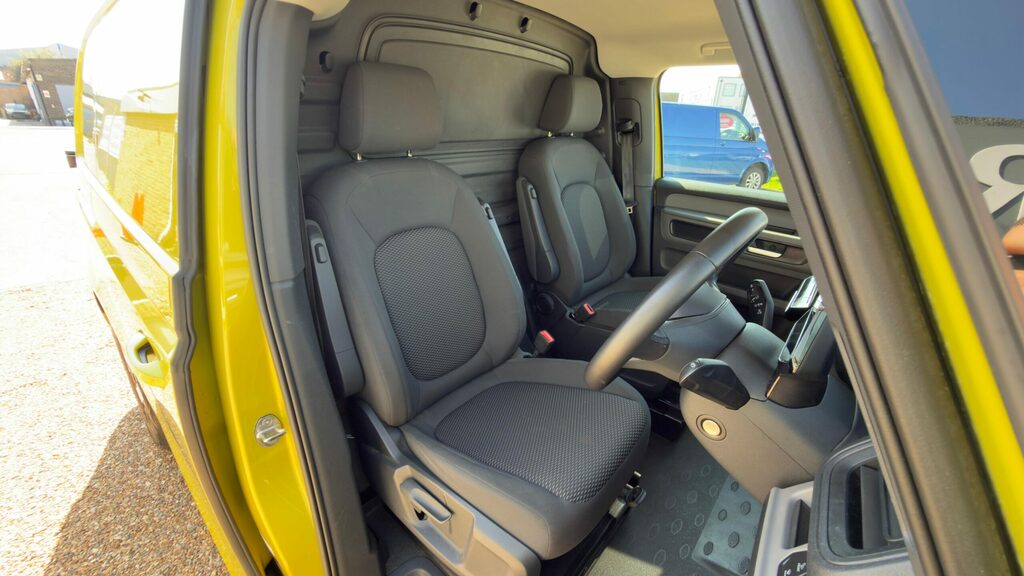 Volkswagen ID.Buzz Commerce Plus RO23GWJ Yellow #2