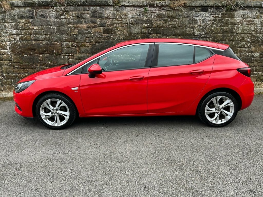 Vauxhall Astra 1.2L Sri Nav DE20WGW Red #4