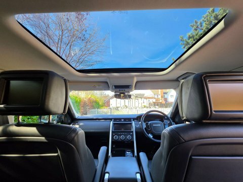 Land Rover Discovery 2020 70 3.0 OV70LKK Black #3