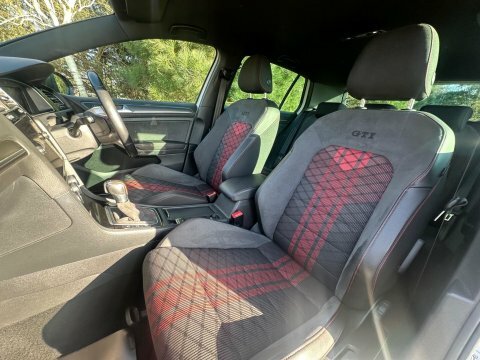 Volkswagen Golf 2019 69 2.0 AK69UWD White #4