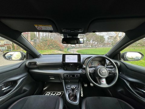 Toyota Yaris 2021 21 1.6T YH21LJX #3