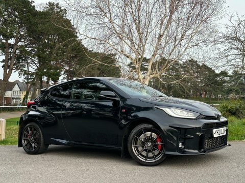 Toyota Yaris 2021 21 1.6T