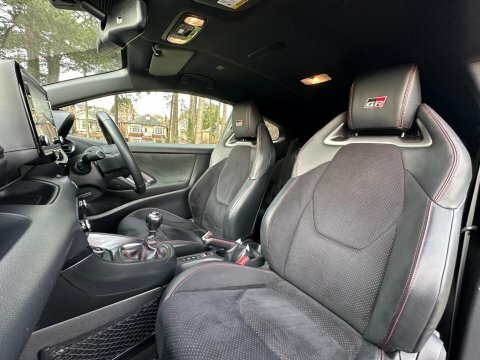 Toyota Yaris 2021 21 1.6T YH21LJX #4