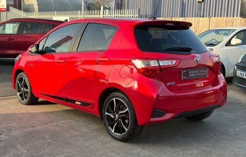 Toyota Yaris 1.5 Yaris Design DN67UBZ Red #4