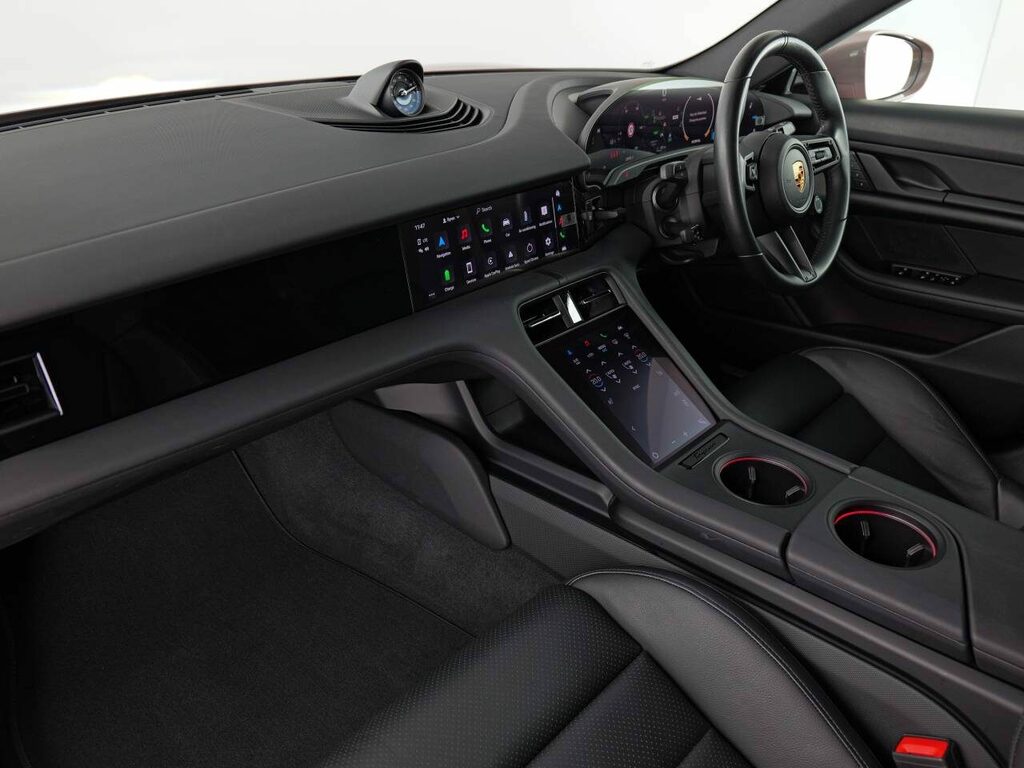 Porsche Taycan Electric NX24PWE Pink #5