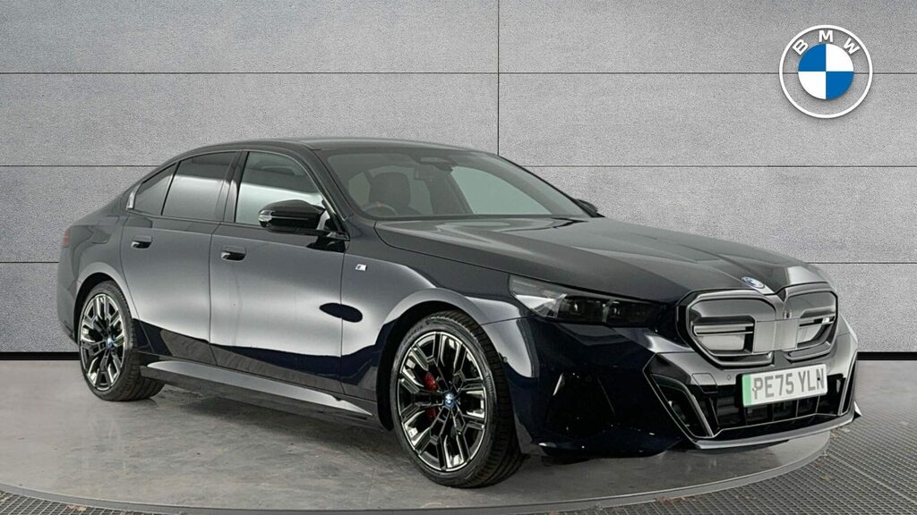 BMW i5 Saloon PE75YLN Black