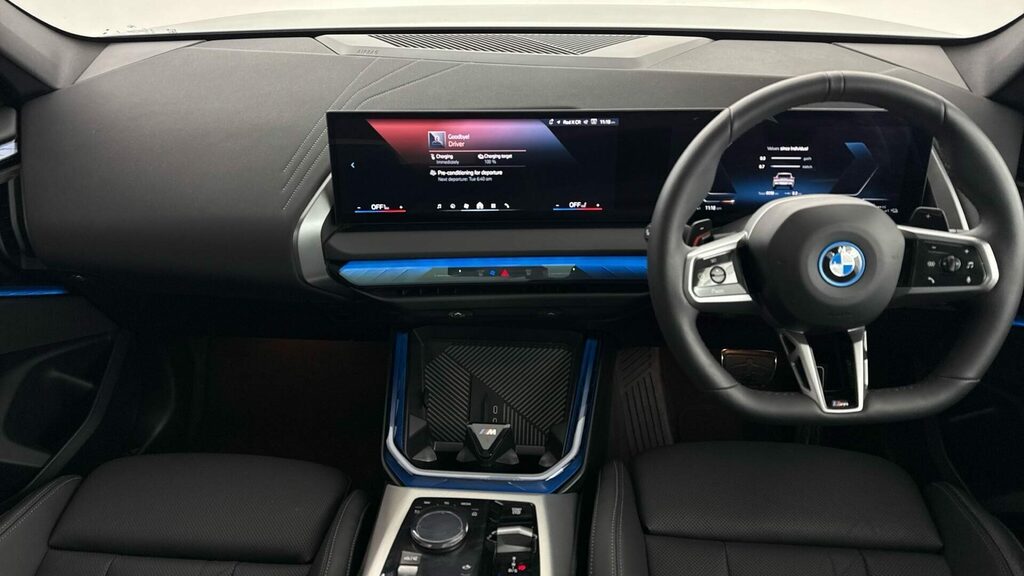 BMW 2 Series Coupe YL74BWH Blue #4