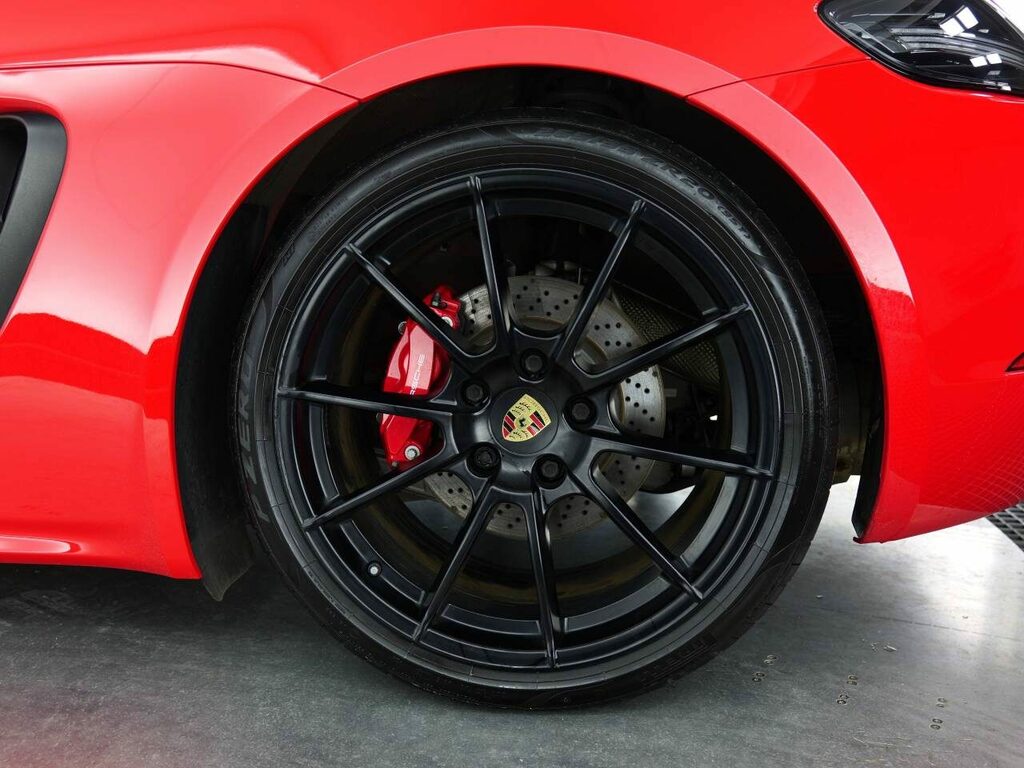 Porsche 718 718 Spyder  #8