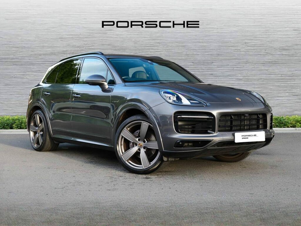 Porsche Cayenne Hybrid Grey