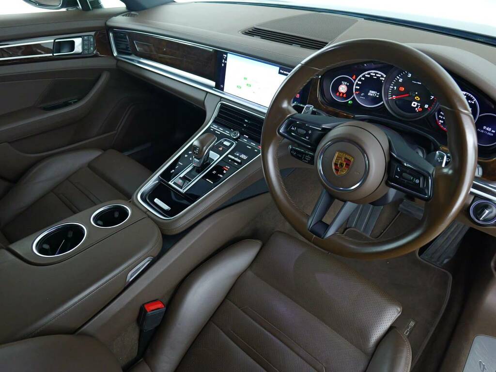 Porsche Panamera 4 Sport Turismo My22 Grey #4