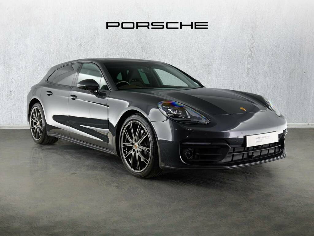Porsche Panamera 4 Sport Turismo My22 Grey