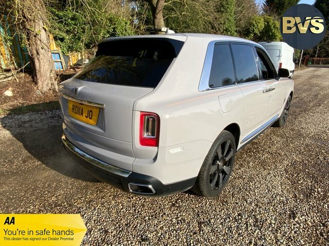 Rolls-Royce Cullinan V12 Suv Grey #2