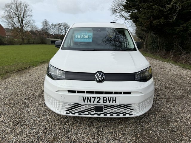 Volkswagen Caddy Maxi Tdi C20 Commerce Panel VN72BVH White #2