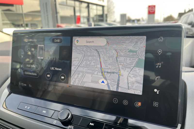 Nissan Qashqai 1.3 Dig-t Mh N-connecta Black