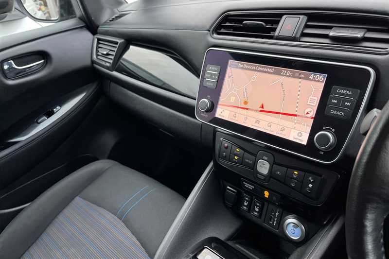 Nissan Leaf 110Kw N-connecta 39Kwh DS72LGL  #6