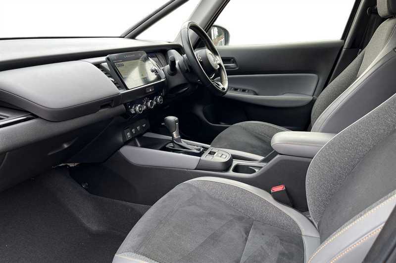Honda Jazz 1.5 I-mmd Hybrid Advance Sport Ecvt LL23NMO Black #2