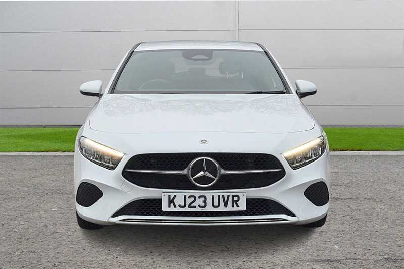 Mercedes-Benz A Class A200 Sport Executive KJ23UVR White #5