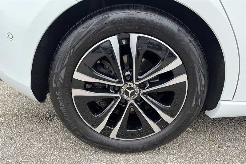 Mercedes-Benz A Class A200 Sport Executive KJ23UVR White #6