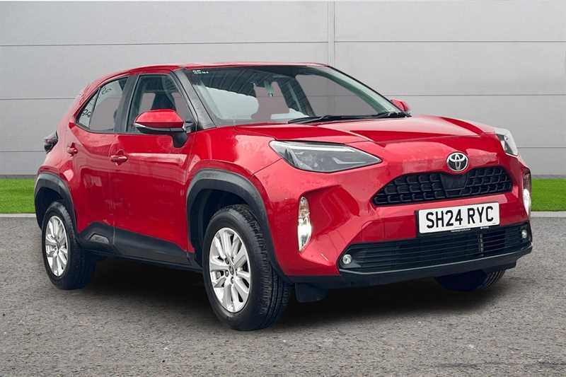 Toyota Yaris Cross 1.5 Hybrid Icon Cvt Red