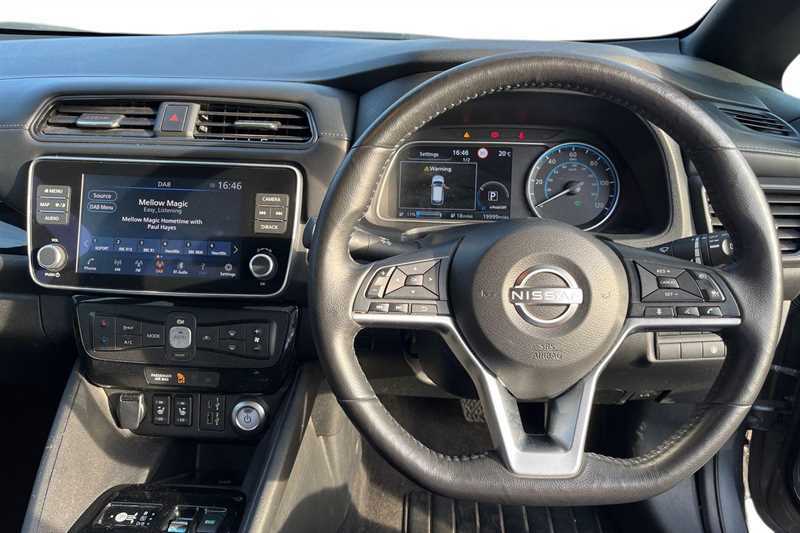 Nissan Leaf 110Kw N-connecta 39Kwh DS72LGC Grey #4