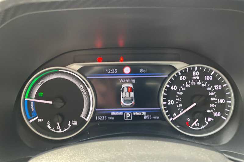 Nissan Juke 1.6 Hybrid N-connecta LM72EOP Red #2