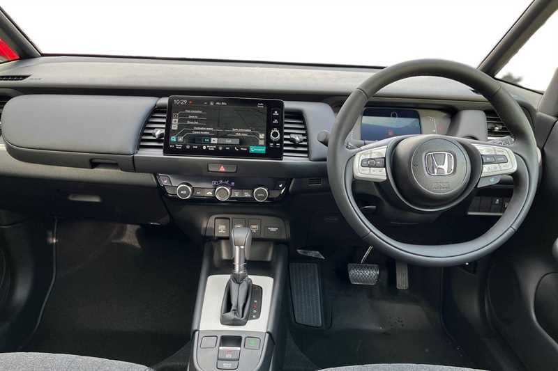 Honda Jazz 1.5 I-mmd Hybrid Advance Ecvt LV75USZ White #4