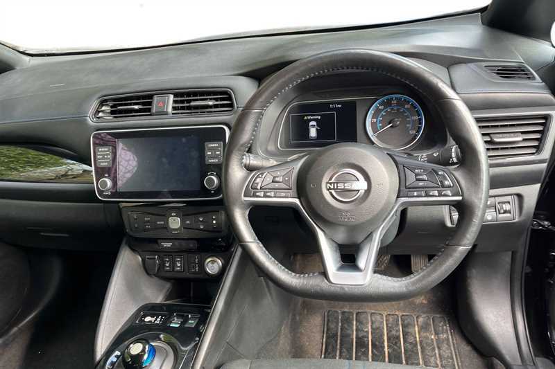 Nissan Leaf 110Kw N-connecta 39Kwh DS72LCA Black #4