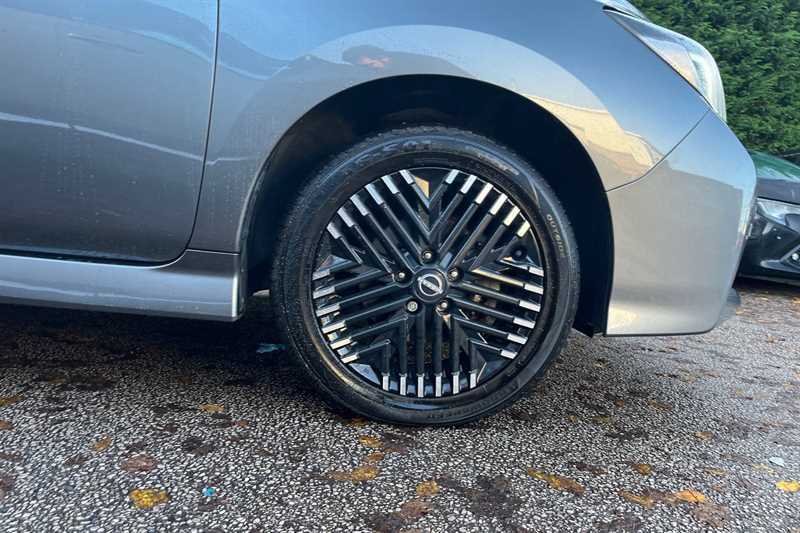 Nissan Leaf 160Kw E Tekna 59Kwh MT72VXM Silver #6