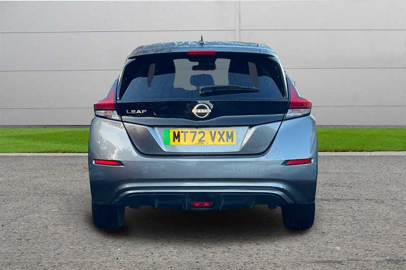 Nissan Leaf 160Kw E Tekna 59Kwh MT72VXM Silver #4