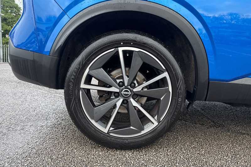 Nissan Qashqai 1.3 Dig-t Mh Tekna NU72WCG Blue #6