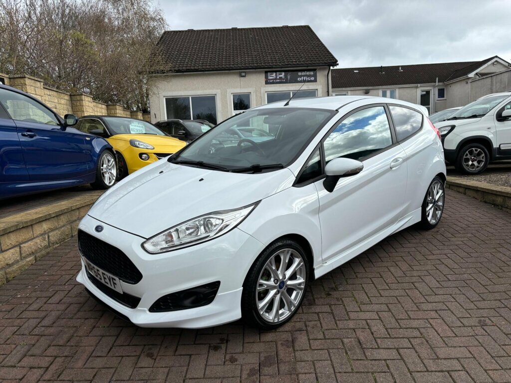 Ford Fiesta 1.0T Ecoboost Zetec S Euro 6 Ss White