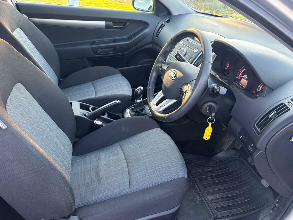Kia Proceed 1.4 Vr-7 89 Bhp Black #17