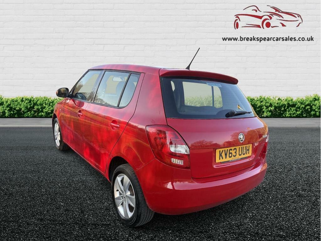 Skoda Fabia 1.2 Se Euro 5 KV63UUH Red #4